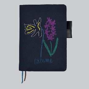 CACUMA・ヒヤシンスと座る人