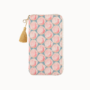 LIBERTY ART FABRICS・Peacocks of Grantham Hall