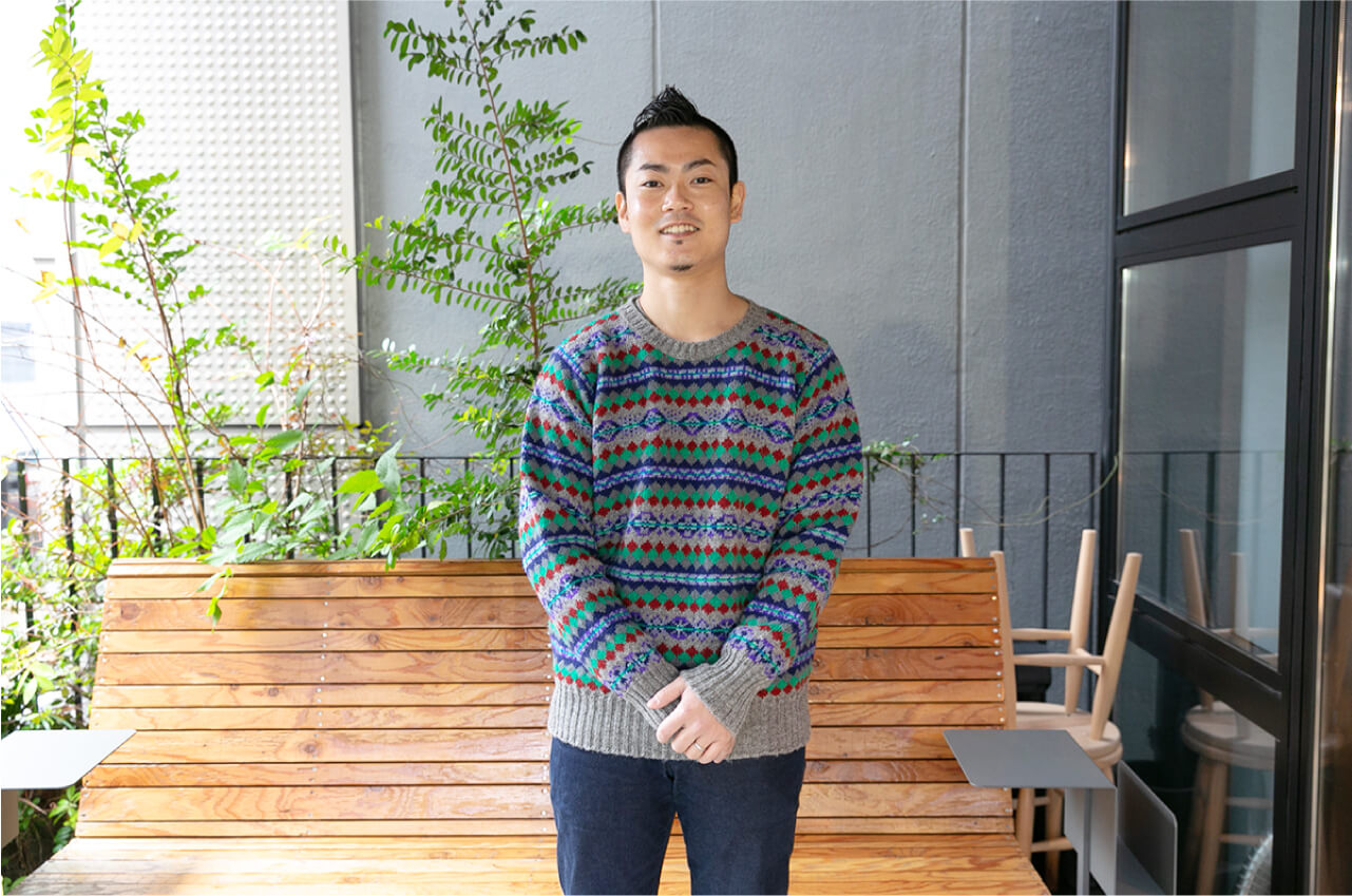 身長：169cm
着用アイテム：Traveller’s Sweater Size2（Heath）