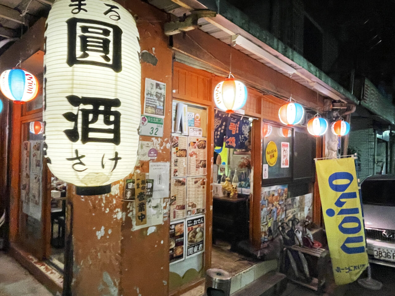 うちも居酒屋なんかは子連れで行っちゃうこともあります。そんな飲み屋街のちょっと外れたところにあるのが、今回インタビューした黒島くんの店。