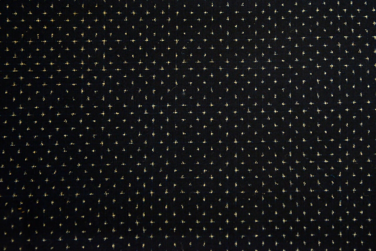 蚊絣着物　明治期　倉吉博物館蔵