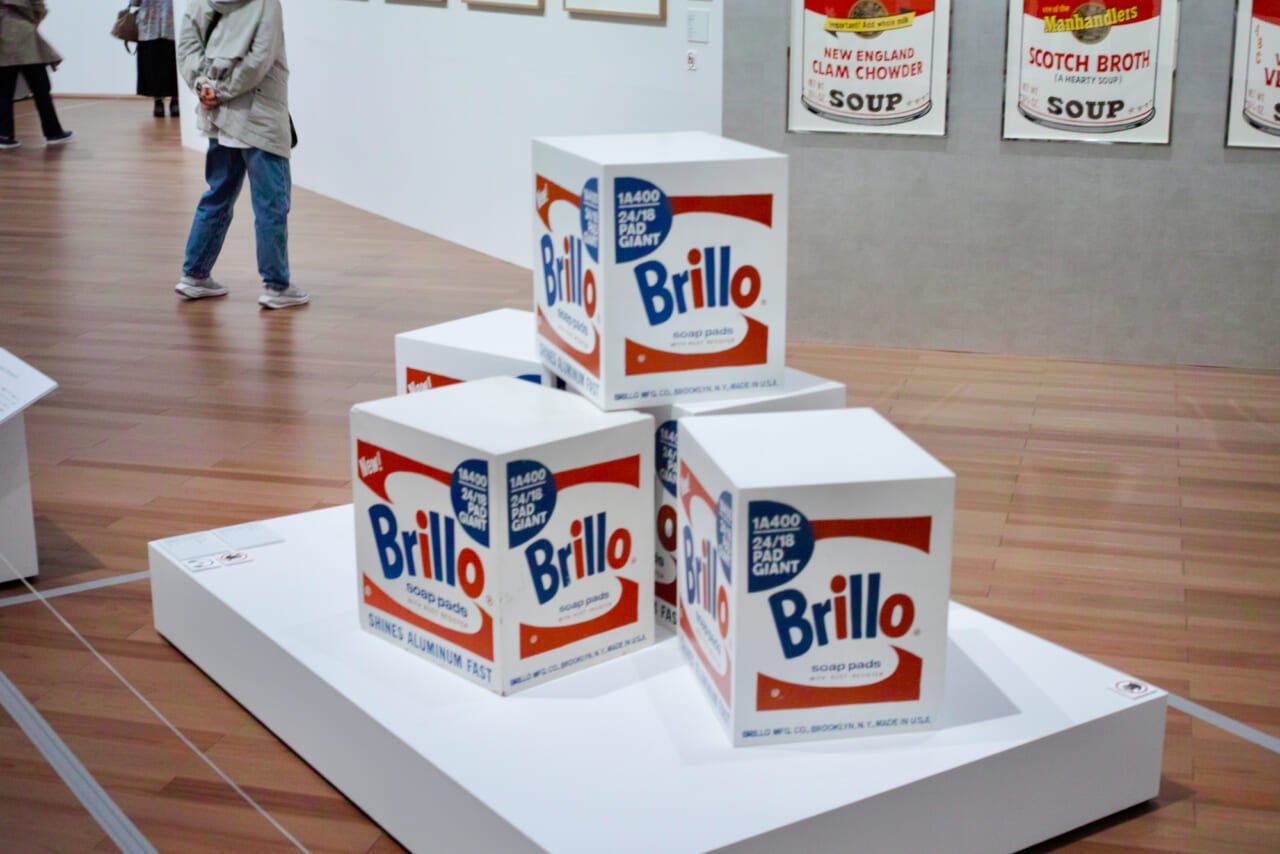 アンディ・ウォーホル《ブリロ・ボックス》1968, 1968/1990 鳥取県立美術館　※編集部撮影