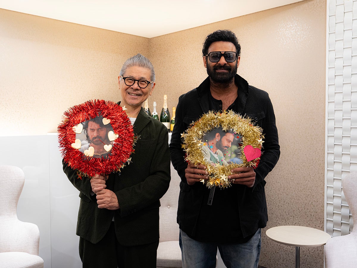 持ち方がやさしいプラバースさん。ちょっとしたやりとりだけでも、あたたかさが伝わってくる感じの方でした。