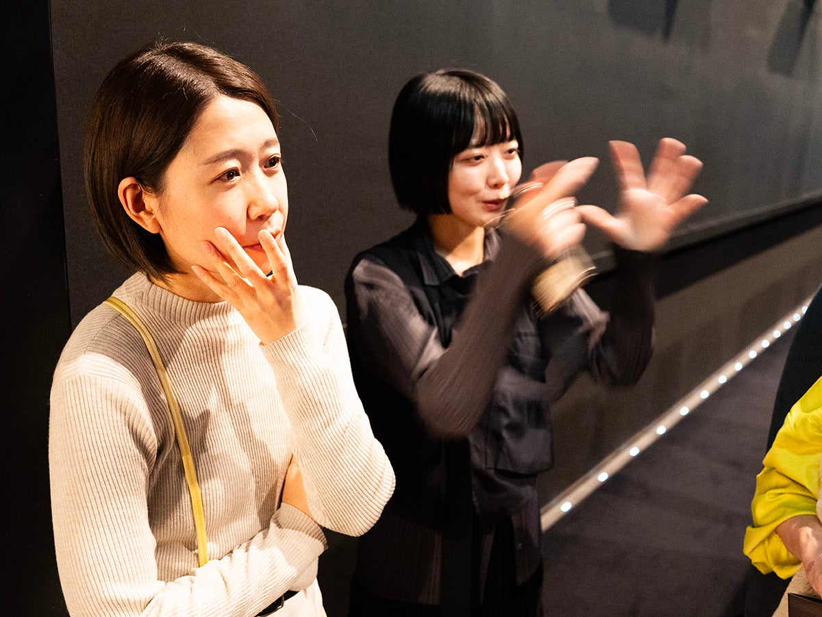 映画館の隅で、興奮冷めやらぬ‥‥。