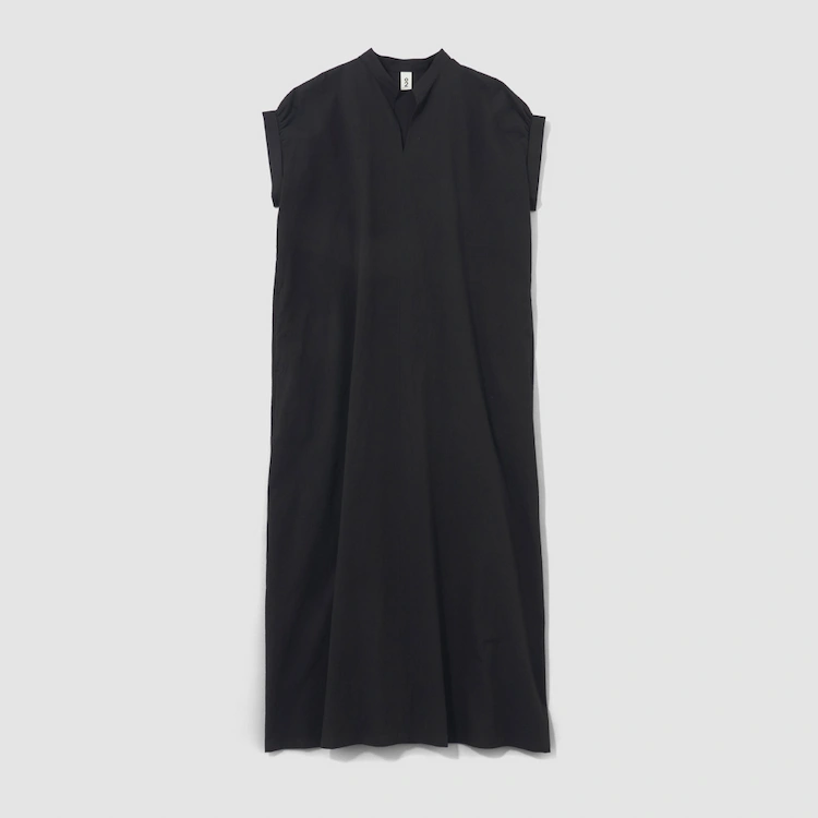 〈O2〉スキッパーロングドレス チャコール