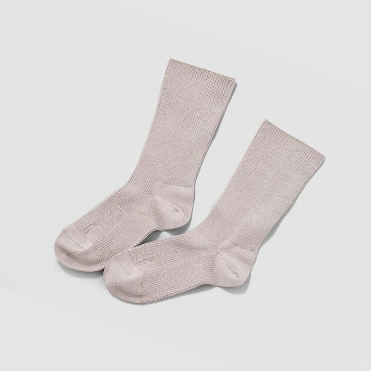 〈O2〉× mioasse クルーソックス グレー