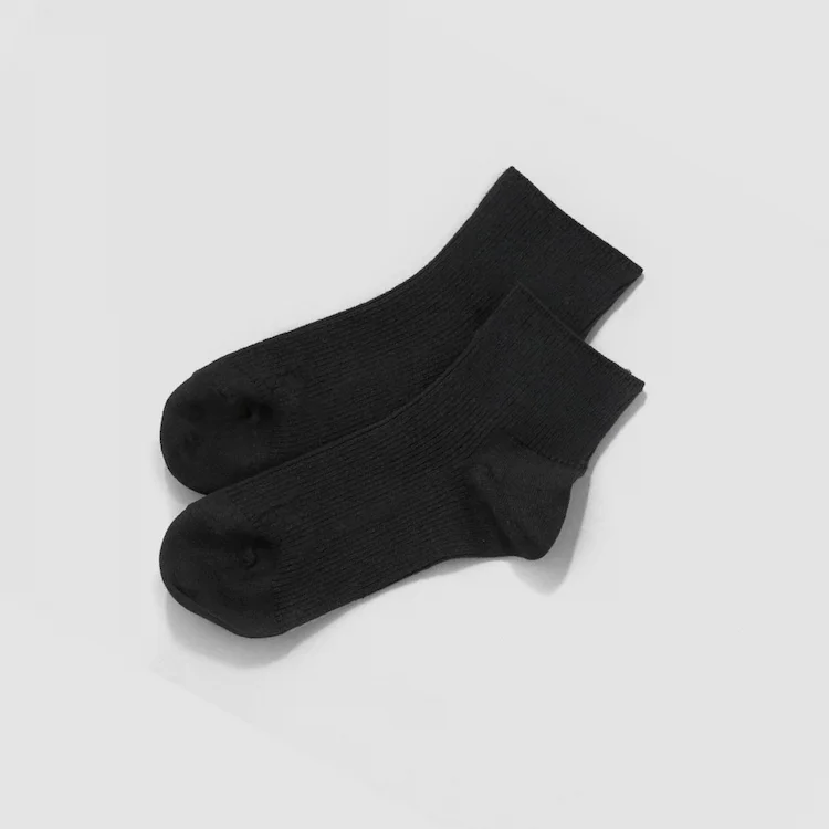 〈O2〉× mioasse ショートソックス ブラック