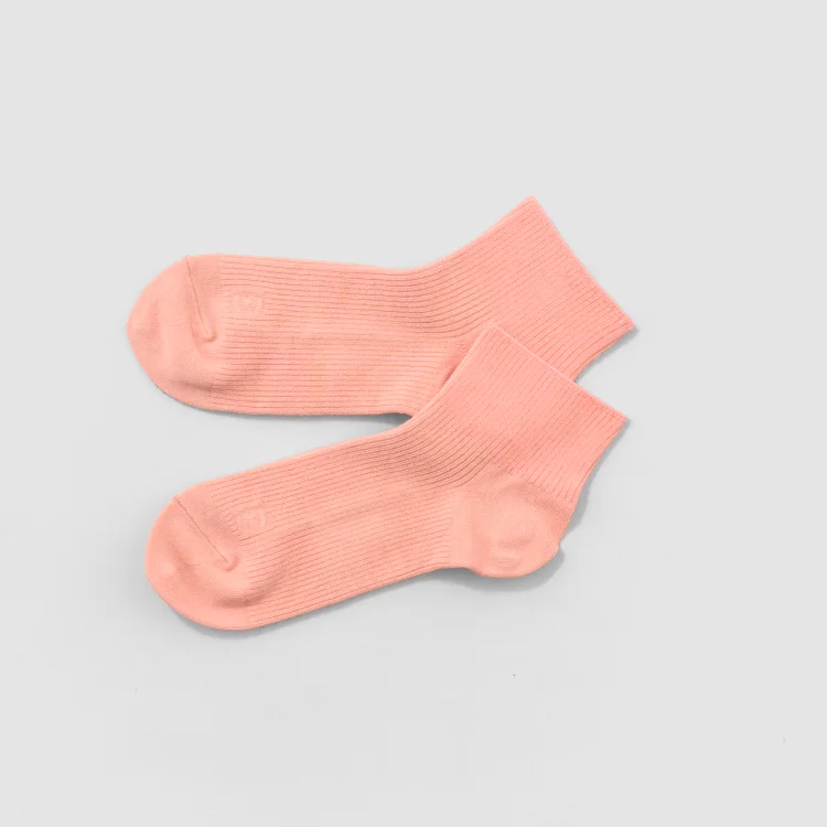 〈O2〉× mioasse ショートソックス コーラルピンク