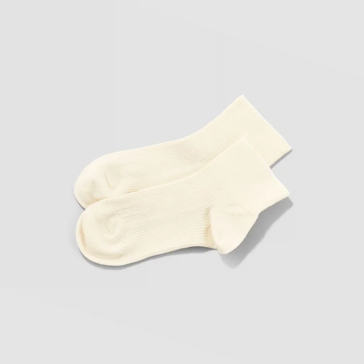 〈O2〉× mioasse ショートソックス ホワイト