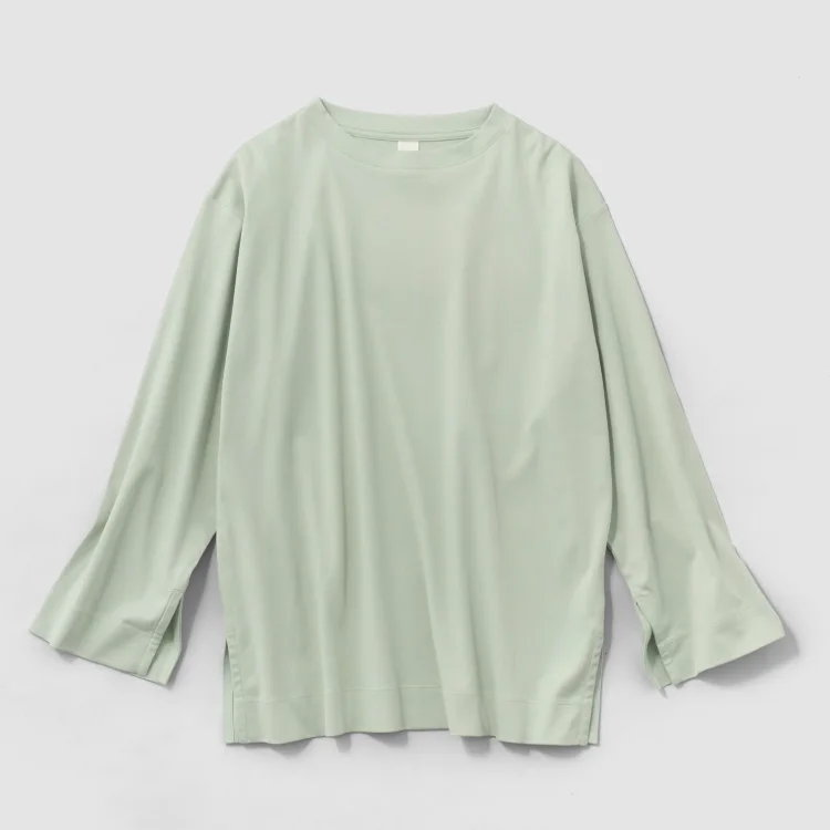 〈O2〉Tee "Rosy"  レディス スリットスリーブＴ セージグリーン