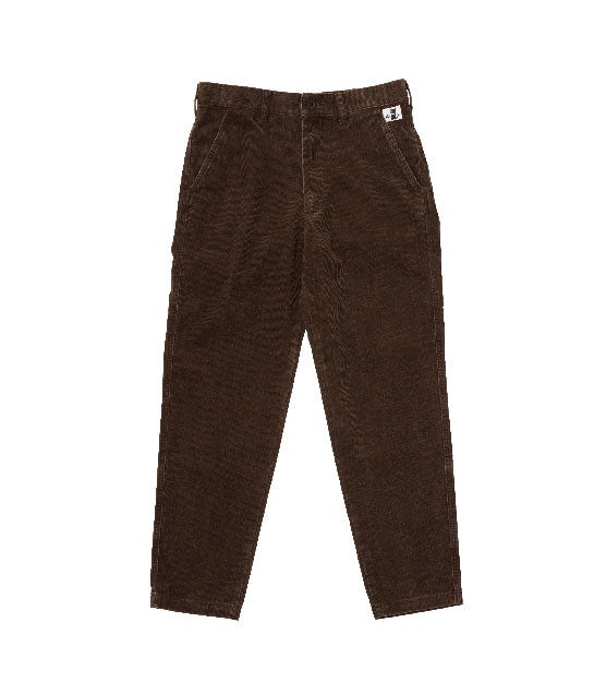 A.のコーデュロイパンツ（茶）