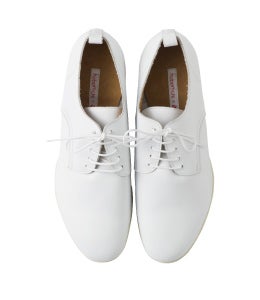革ひも靴（白）