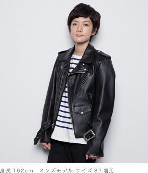 身長162cm　レディスMサイズ着用