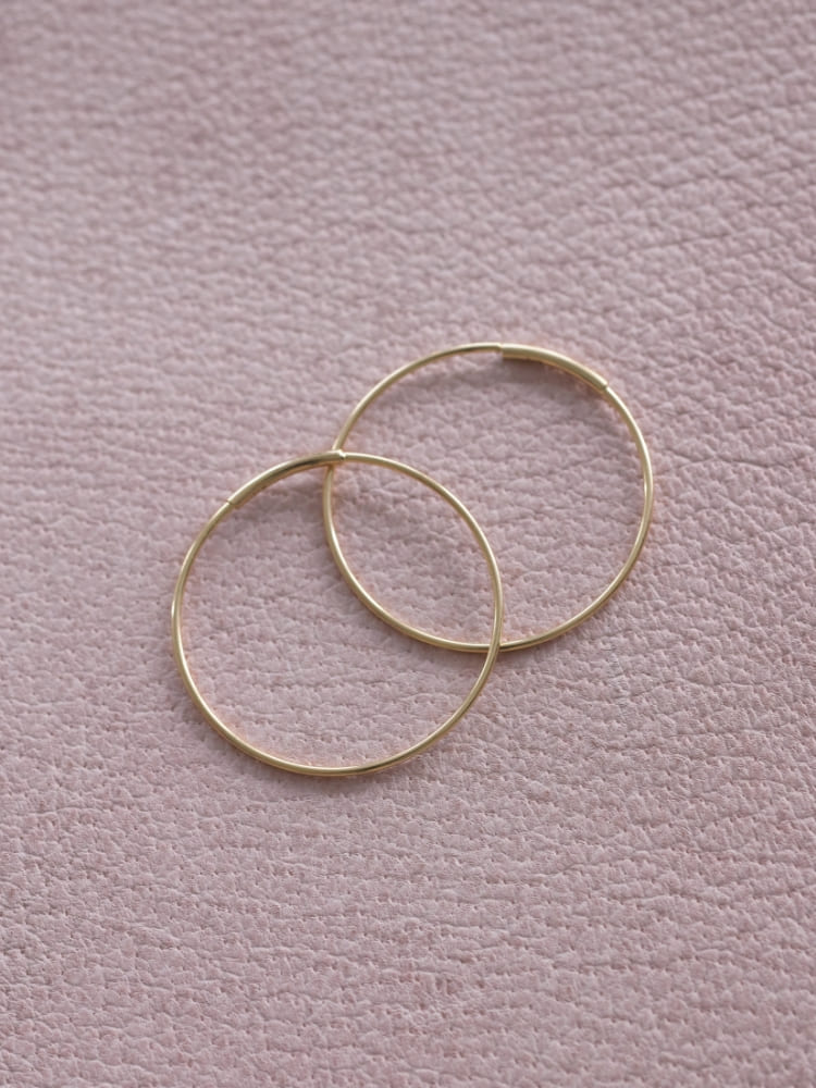 ひとさじのジュエリー une pincée | Hoop Pierce・glacé 25mm／10kt Gold の画像１