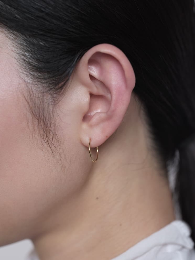 ひとさじのジュエリー une pincée | Hoop Pierce・glacé 15mm／10kt Gold の画像２